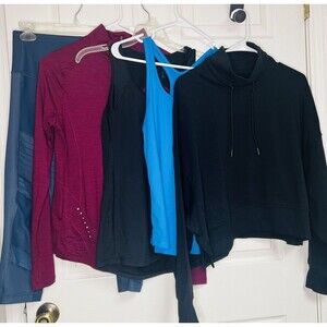 Women's Bundle Lot Of 5 Workout Athletic Clothes Size S Old Navy DSG 90 Degrees